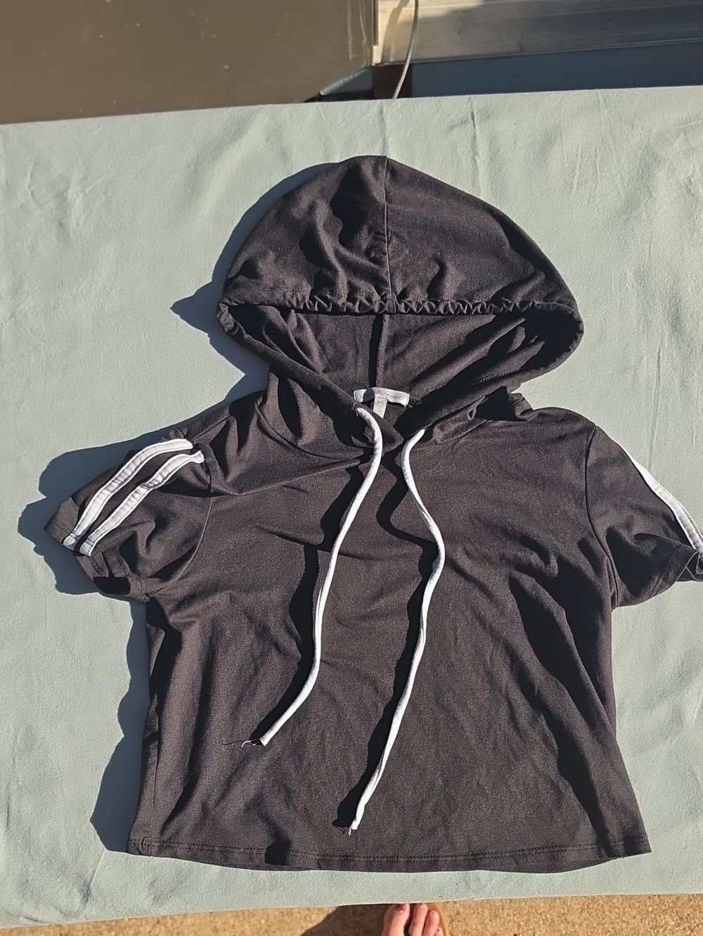 Charlotte Russe Black Short Sleeve Hoodie Crop Top with White Trim